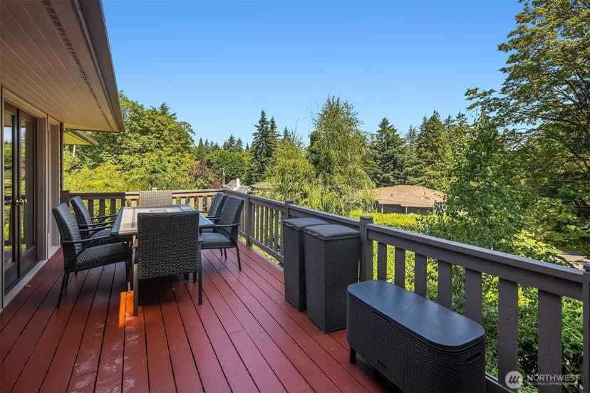 Property photo for 7066 92nd Avenue SE, Mercer Island photo 15