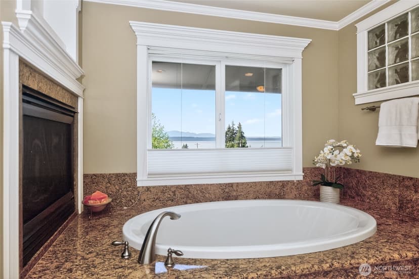 Property photo for 816 Walnut Street, Edmonds photo 25