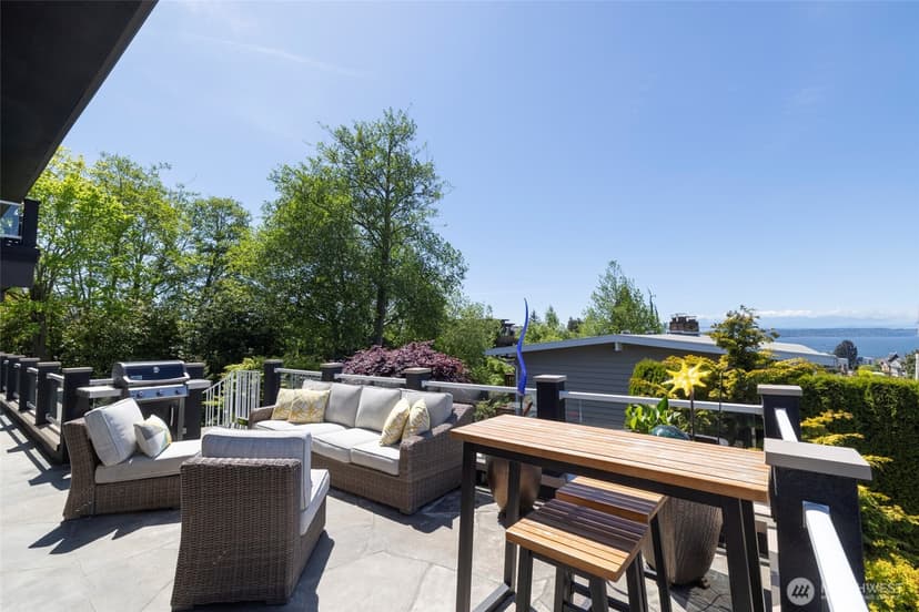 Property photo for 816 Walnut Street, Edmonds photo 12