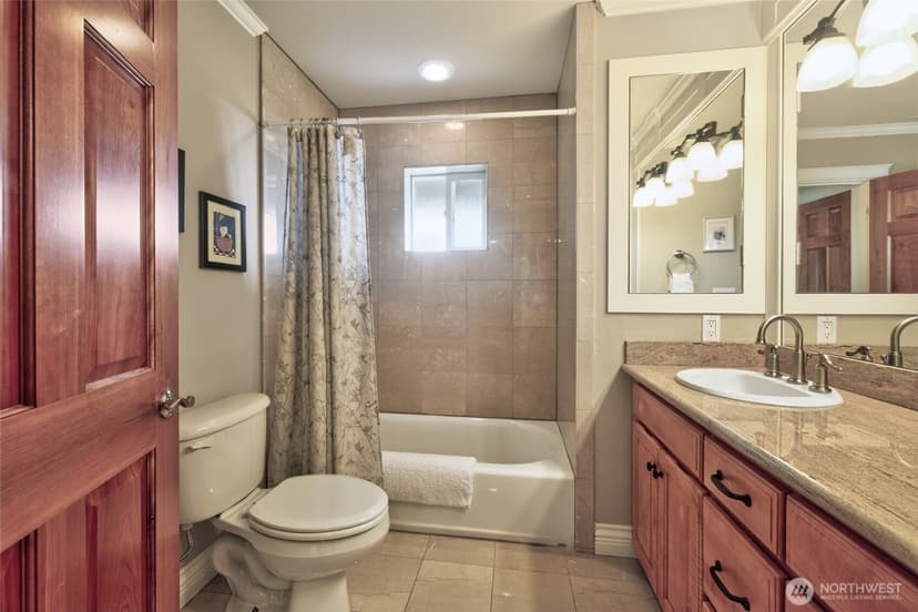 Property photo for 816 Walnut Street, Edmonds photo 30