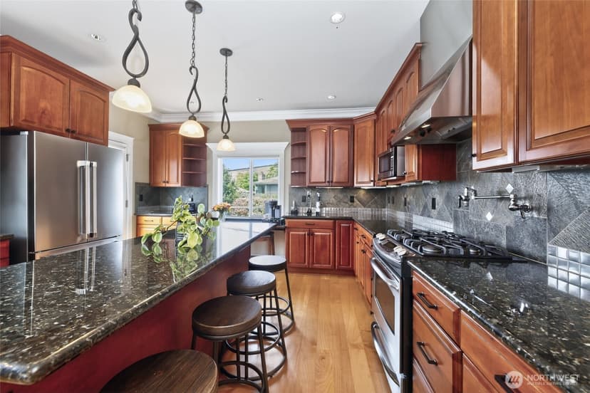 Property photo for 816 Walnut Street, Edmonds photo 10