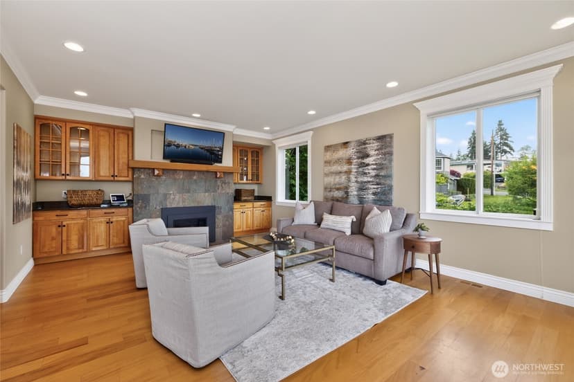 Property photo for 816 Walnut Street, Edmonds photo 7