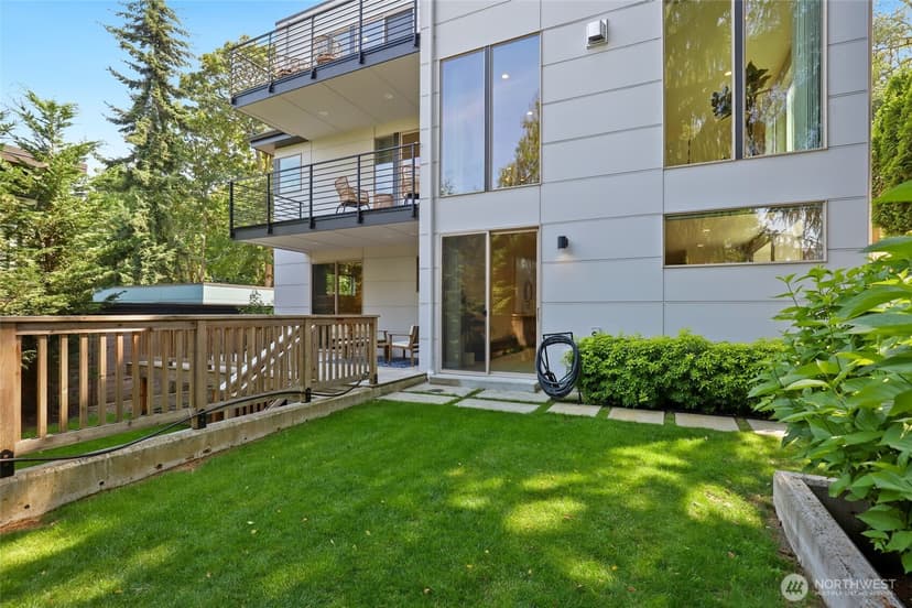 Property photo for 3760 W Lawton Street, Seattle photo 36