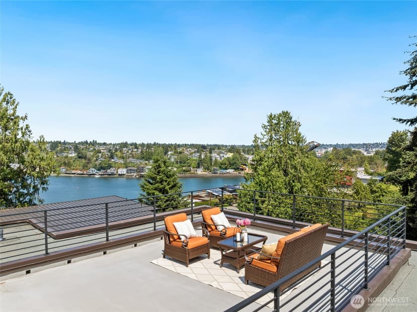 Property photo for 3760 W Lawton Street, Seattle photo 35