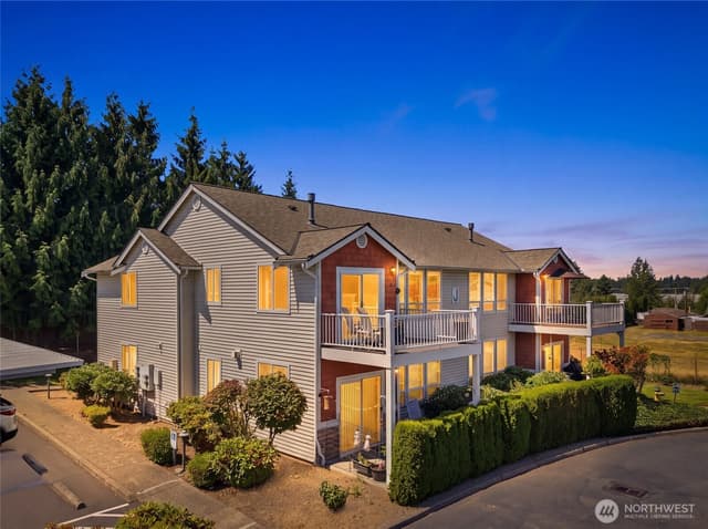 Property photo for 800 96th Avenue NE #J202, Lake Stevens