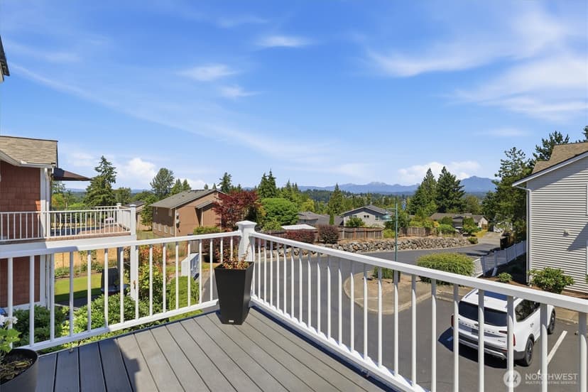 Property photo for 800 96th Avenue NE #J202, Lake Stevens photo 20