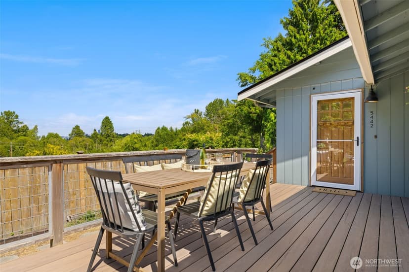 Property photo for 5442 30th Avenue SW, Seattle photo 11