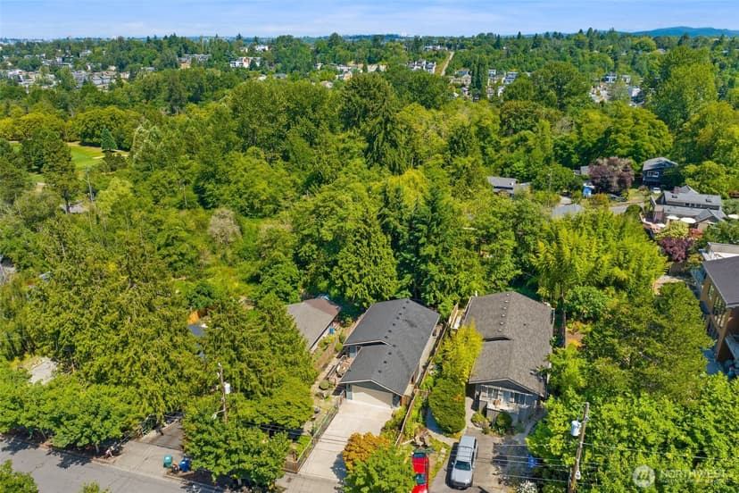 Property photo for 5442 30th Avenue SW, Seattle photo 37