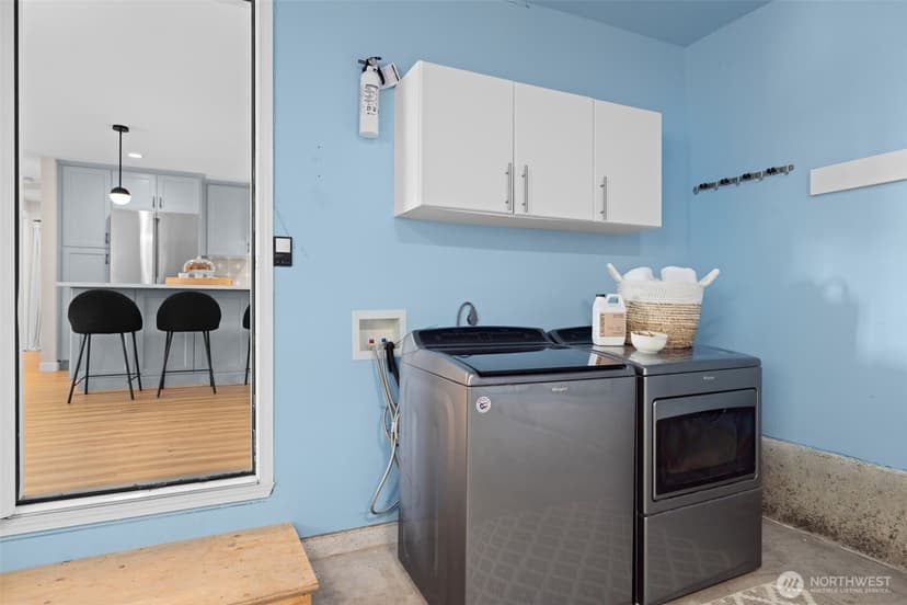 Property photo for 5442 30th Avenue SW, Seattle photo 32