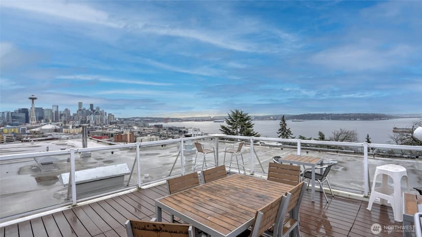Property photo for 530 W Olympic Place #304, Seattle photo 12