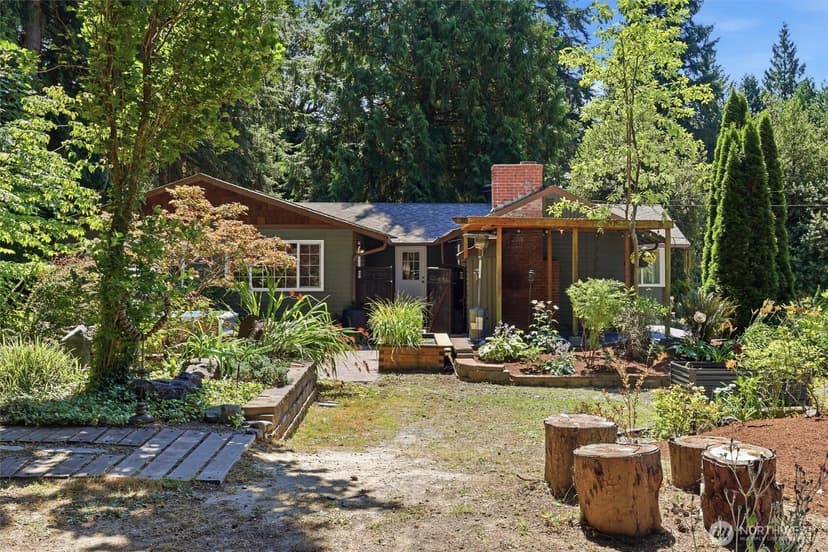 Property photo for 7524 Maltby Road, Woodinville photo 25