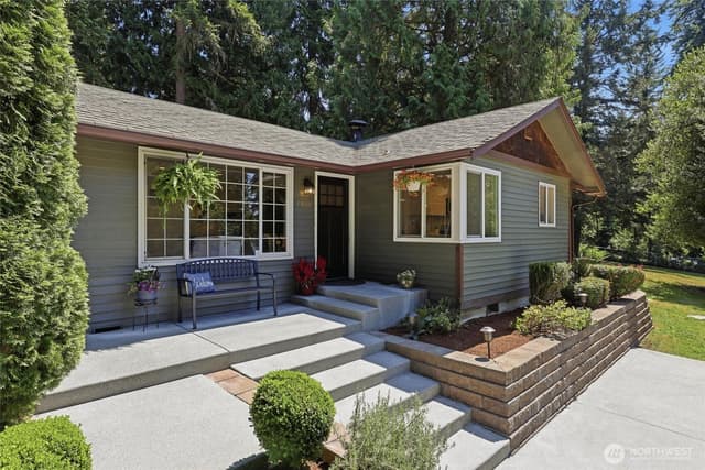 Property photo for 7524 Maltby Road, Woodinville photo 2
