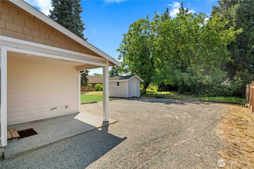 Property photo for 1002 8th Street NE, Auburn photo 16