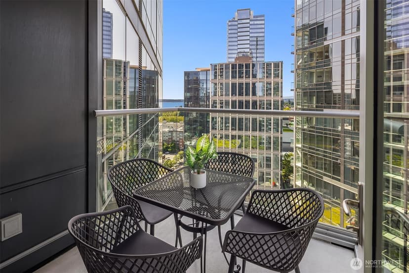 Property photo for 10700 NE 4th Street #1706, Bellevue photo 19