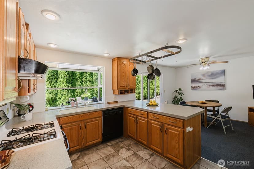 Property photo for 4370 Westwood Place SE, Port Orchard photo 8