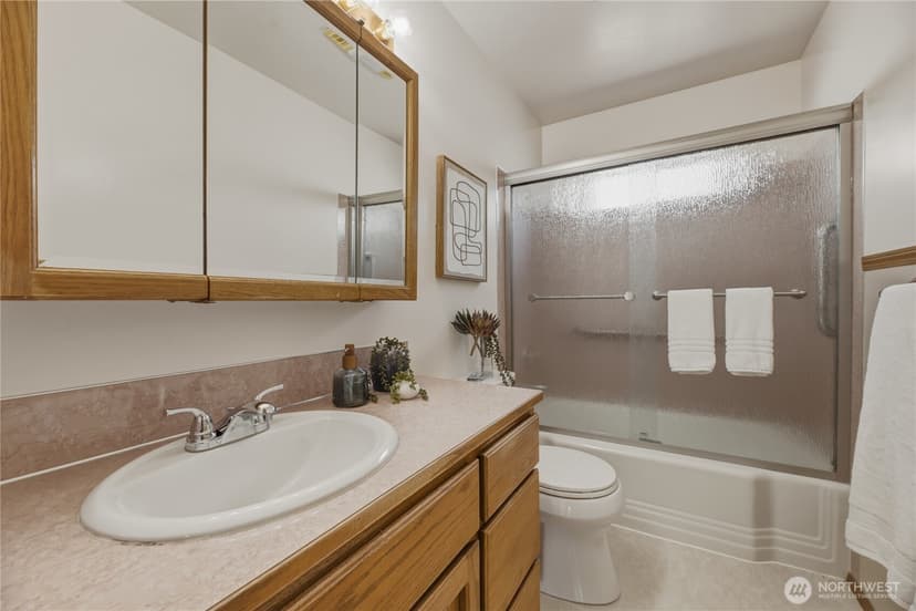 Property photo for 212 L Street SE, Auburn photo 18