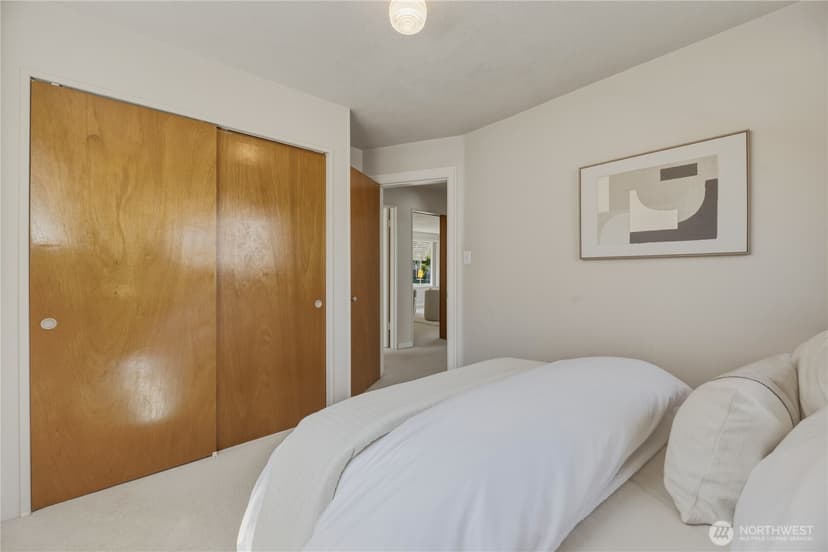 Property photo for 212 L Street SE, Auburn photo 16