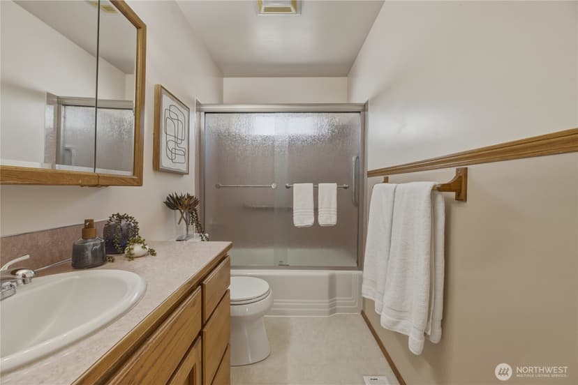 Property photo for 212 L Street SE, Auburn photo 17