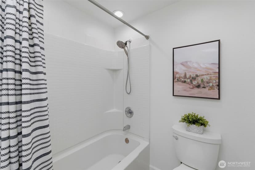Property photo for 3410 70th Avenue NW, Gig Harbor photo 14