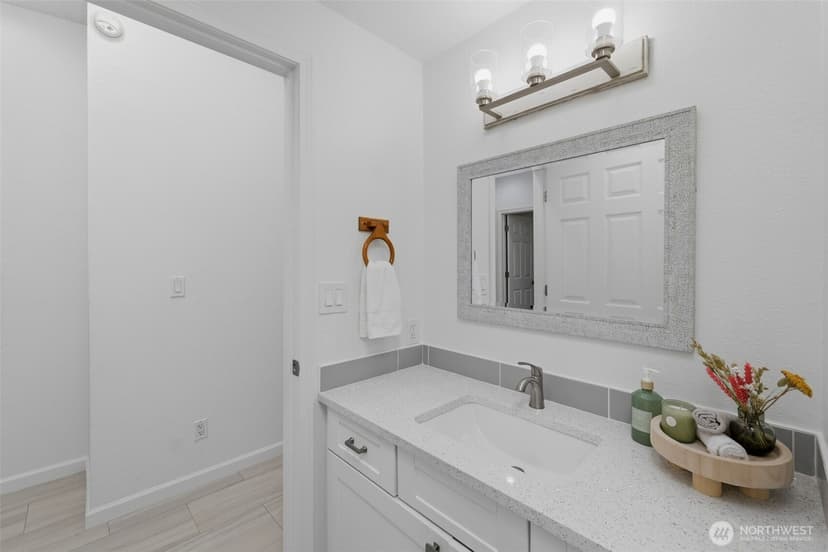 Property photo for 3410 70th Avenue NW, Gig Harbor photo 15