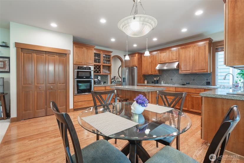 Property photo for 20229 134th Avenue NE, Woodinville photo 5