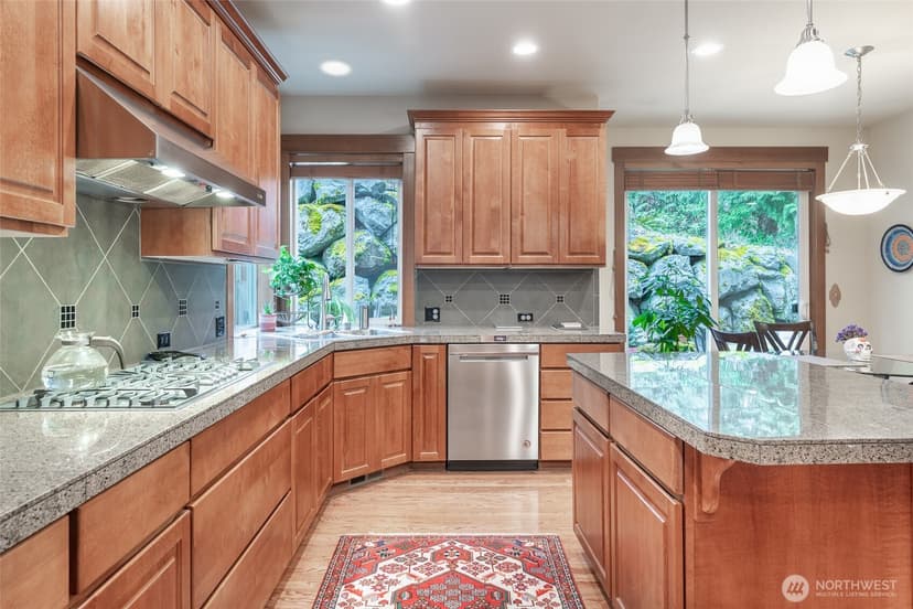 Property photo for 20229 134th Avenue NE, Woodinville photo 13