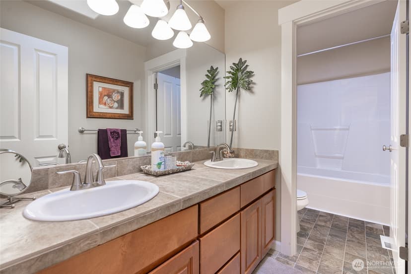 Property photo for 20229 134th Avenue NE, Woodinville photo 32