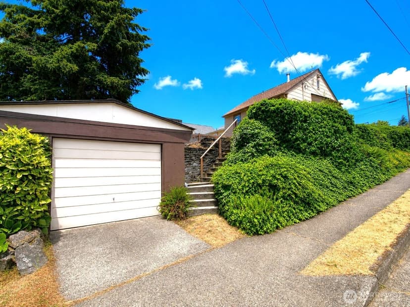 Property photo for 1120 Lincoln Avenue, Bremerton photo 33