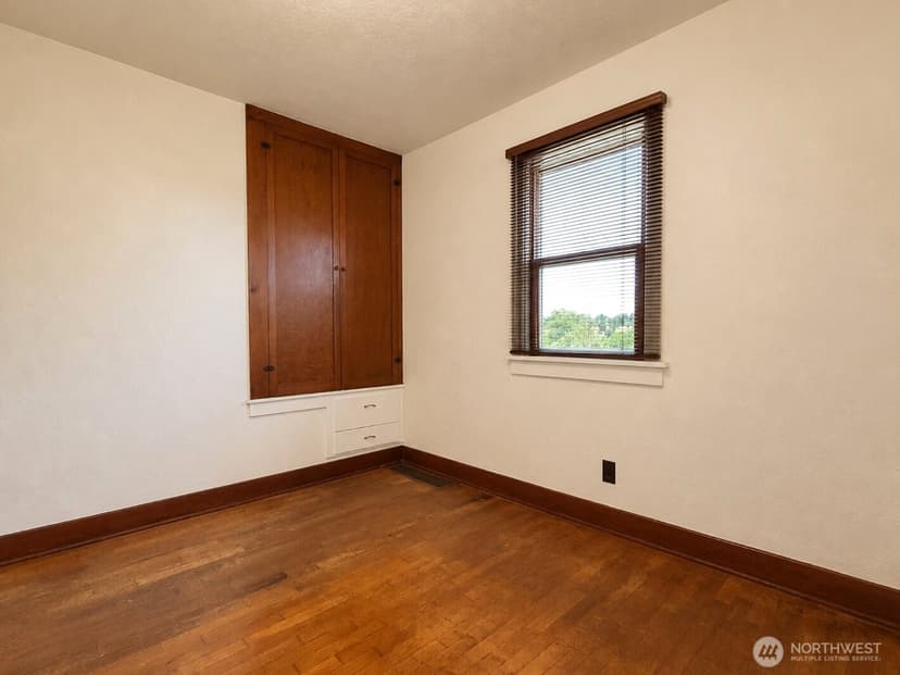 Property photo for 1120 Lincoln Avenue, Bremerton photo 22