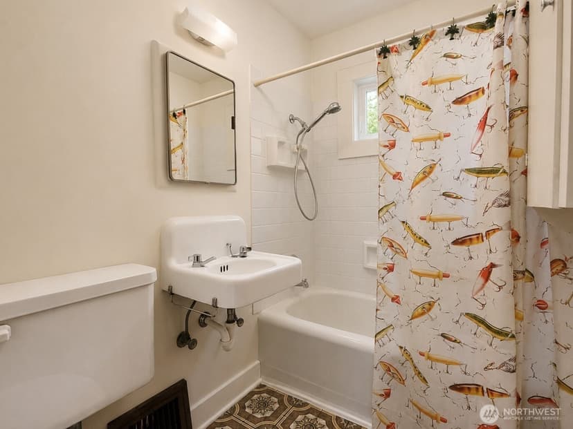 Property photo for 1120 Lincoln Avenue, Bremerton photo 20