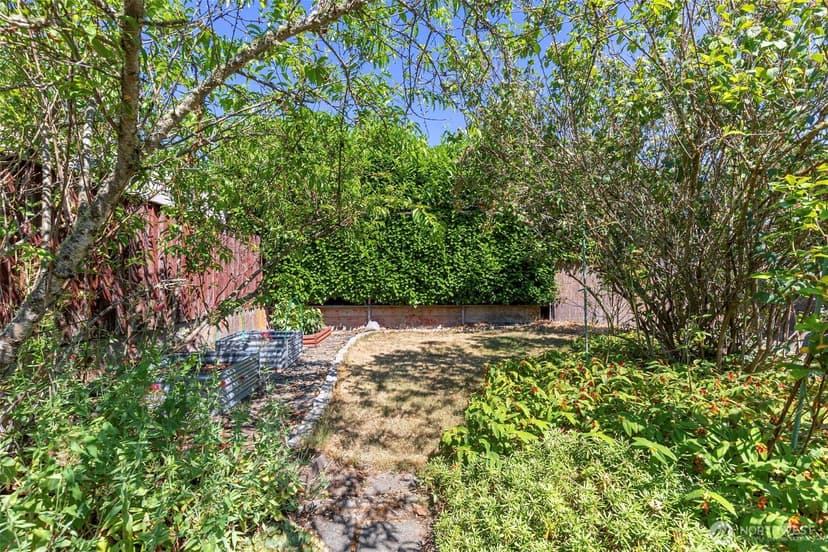 Property photo for 1118 Hayward Avenue, Bremerton photo 27