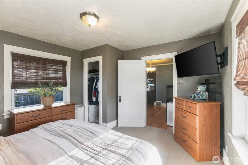 Property photo for 1918 Gregory Way, Bremerton photo 15