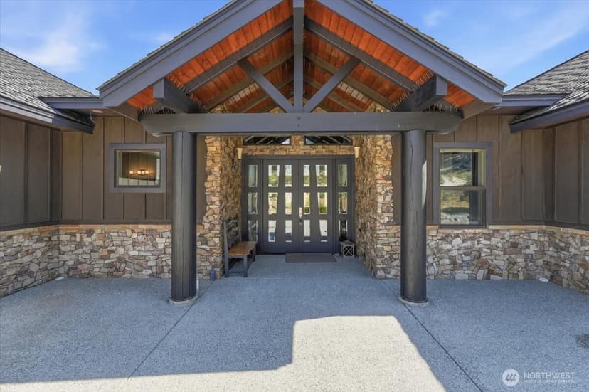 Property photo for 206 Mountain Lake Lane, Chelan photo 10