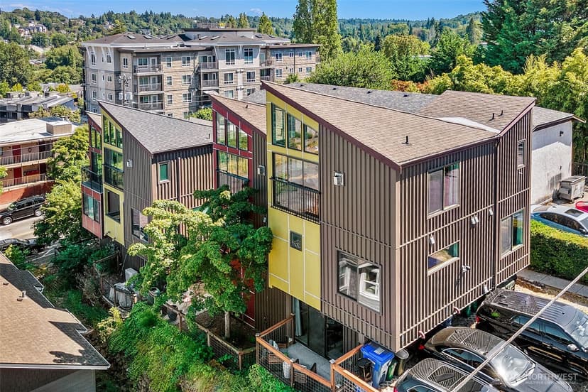 Property photo for 3028 SW Avalon Way #B, Seattle photo 27