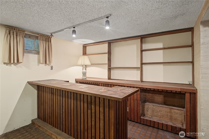 Property photo for 6621 Alfaretta Street SW, Lakewood photo 16