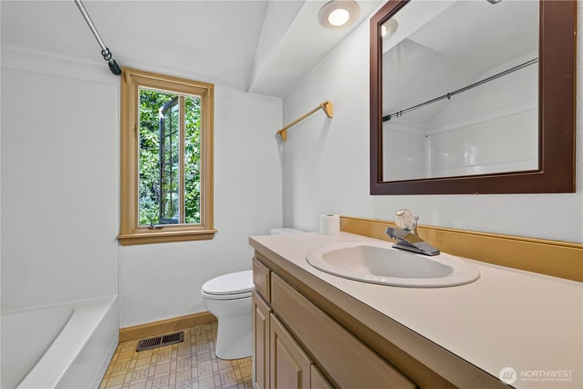 Property photo for 14729 Bear Creek Lane NE, Woodinville photo 23