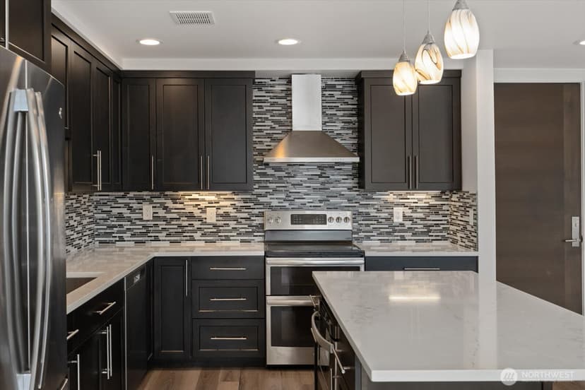 Property photo for 2125 Western Avenue #3, Seattle photo 6