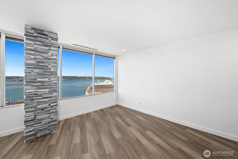 Property photo for 2125 Western Avenue #3, Seattle photo 24