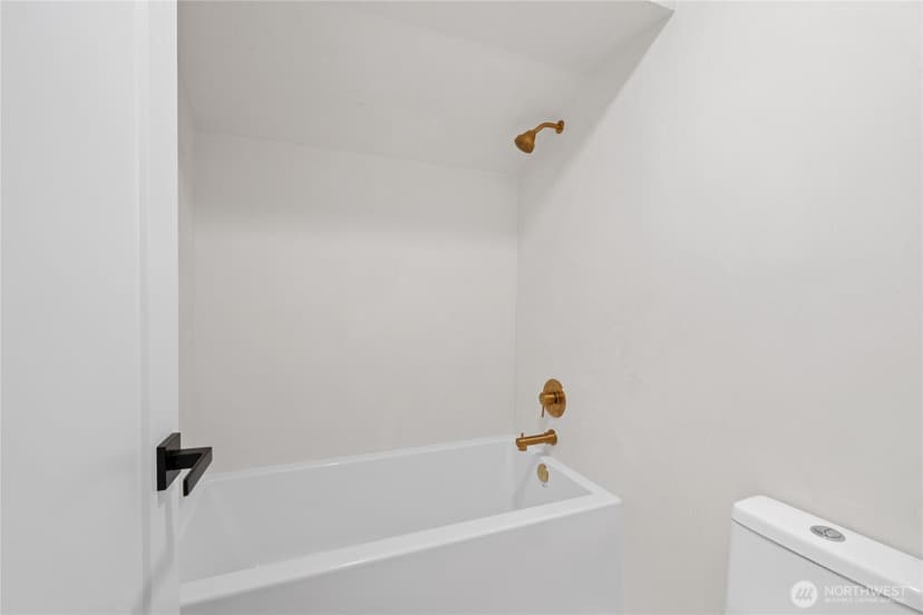 Property photo for 12633 75th Street SE, Snohomish photo 32