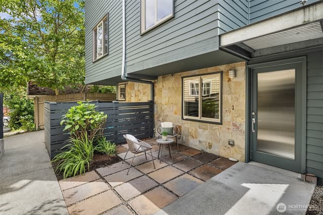 Property photo for 916 N 73rd Street #A, Seattle