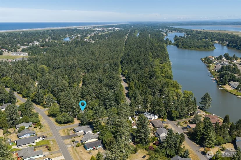 Property photo for 422 430 Mud Hen Loop SE, Ocean Shores photo 5