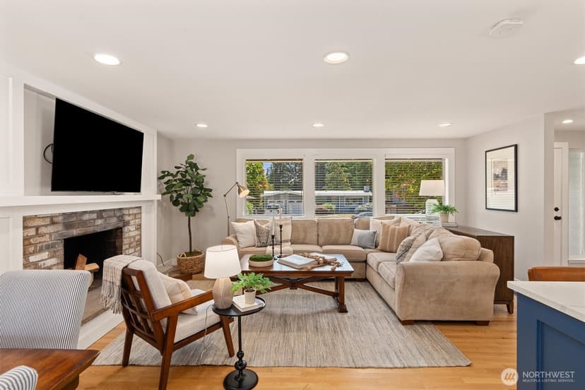 Property photo for 14205 119th Avenue NE, Kirkland photo 6