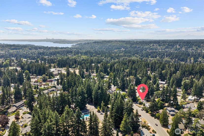 Property photo for 14205 119th Avenue NE, Kirkland photo 37