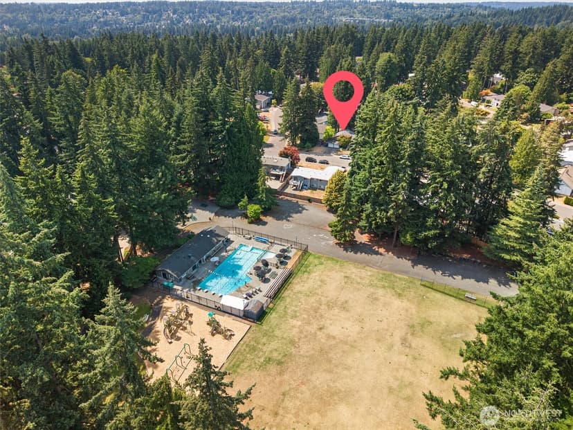 Property photo for 14205 119th Avenue NE, Kirkland photo 36