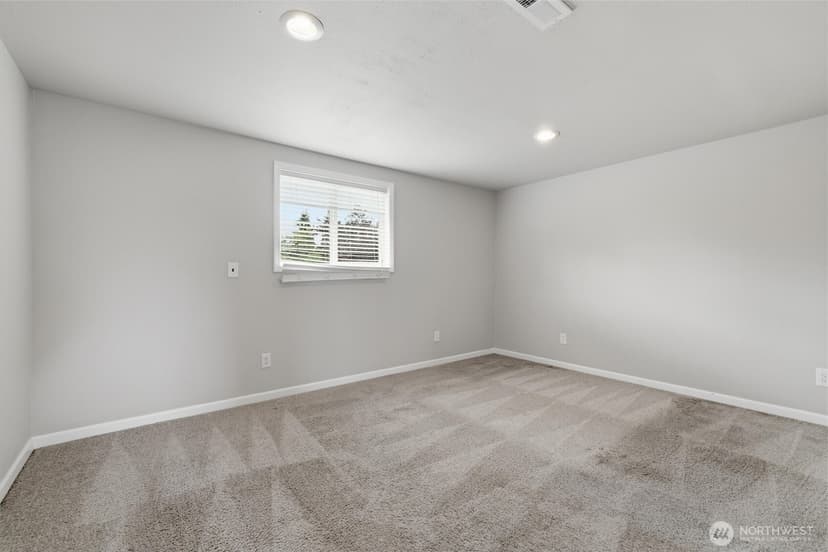 Property photo for 2819 N Mullen Street, Tacoma photo 21