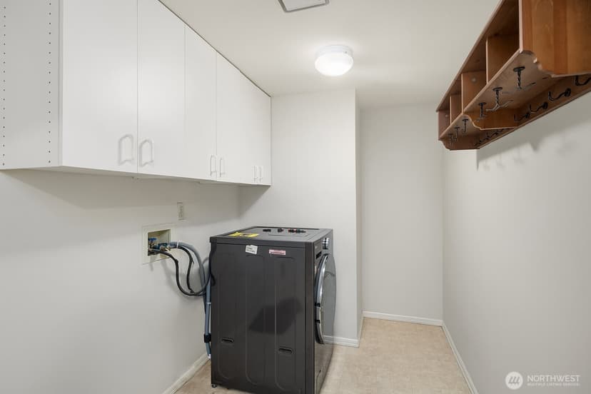Property photo for 4020 262nd Place SE, Sammamish photo 22