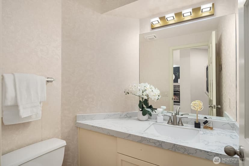 Property photo for 4020 262nd Place SE, Sammamish photo 21