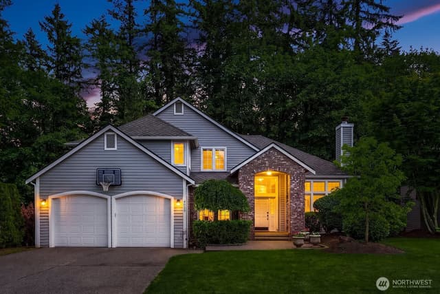 Property photo for 4020 262nd Place SE, Sammamish photo 2