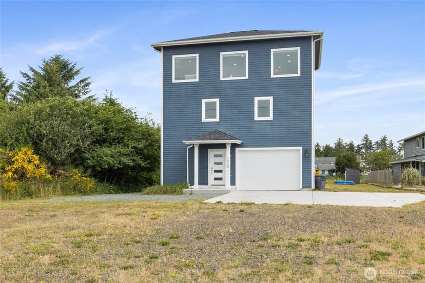 Property photo for 1038 Point Brown Avenue SE, Ocean Shores photo 31