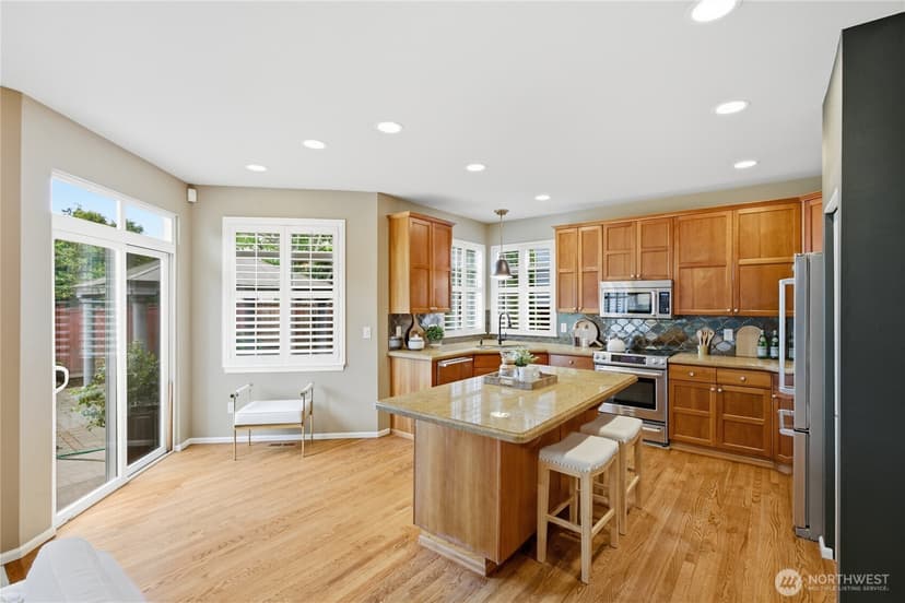 Property photo for 17331 31st Drive SE, Bothell photo 14